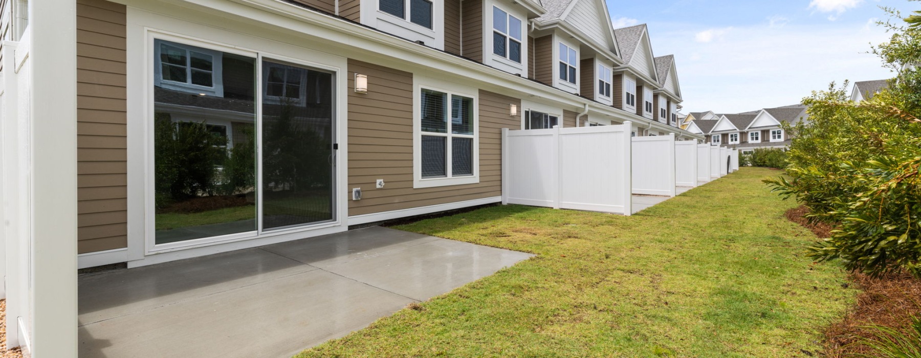 Townhomes with Private Fenced Patio 